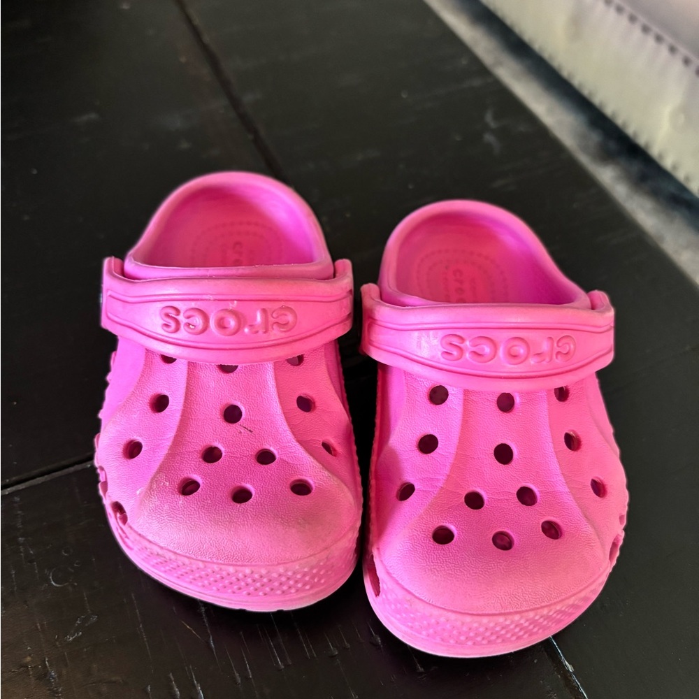 CROCS Kids Vibrant Pink Sandals